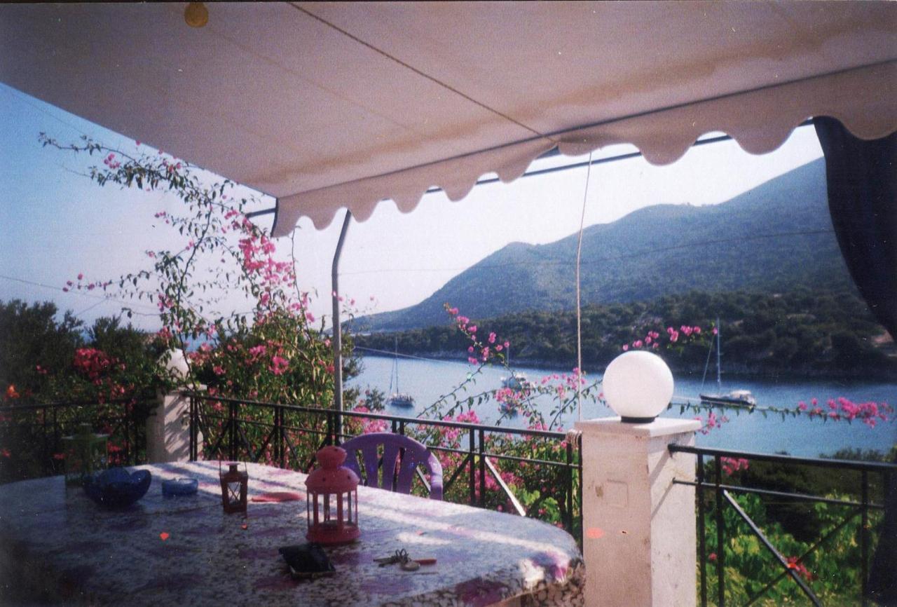 Villa Errieta Atheras Экстерьер фото