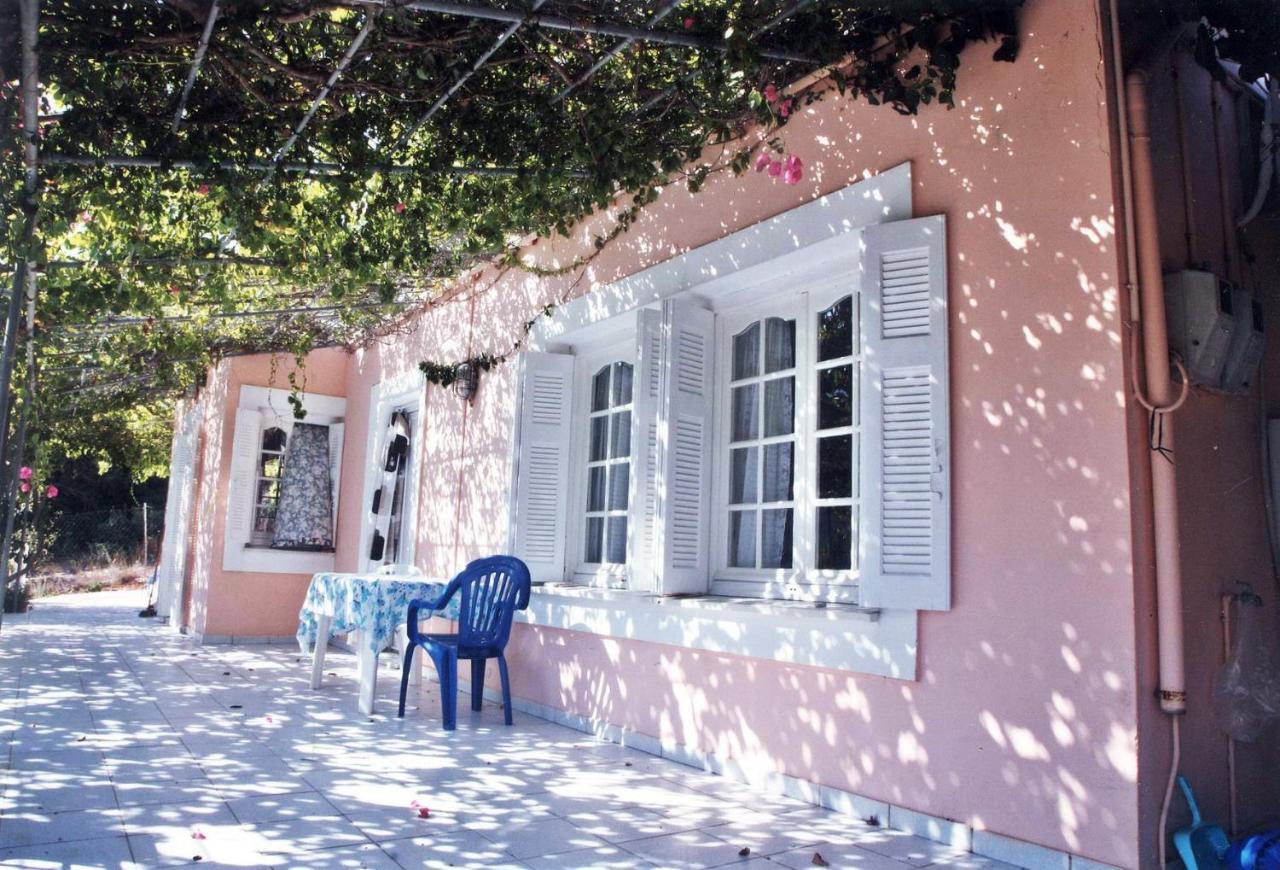 Villa Errieta Atheras Экстерьер фото